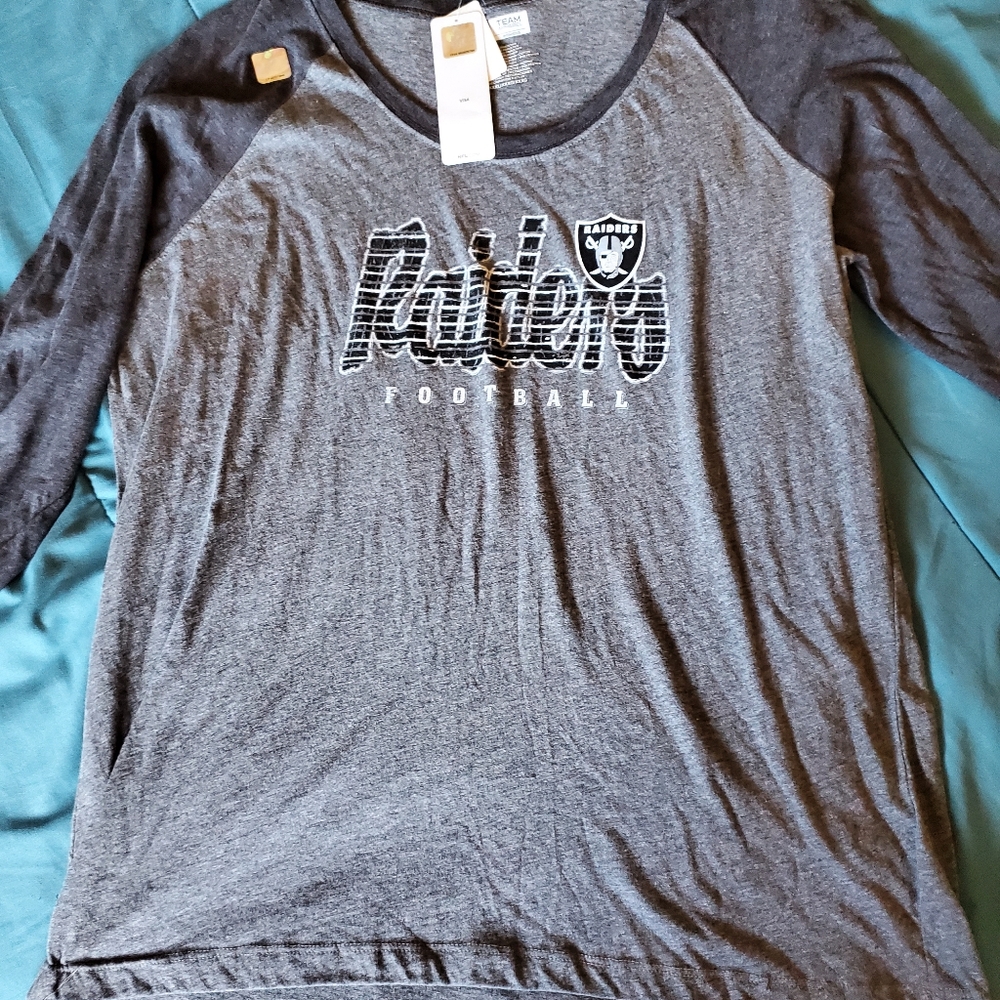 BNWT Womens Raiders Top